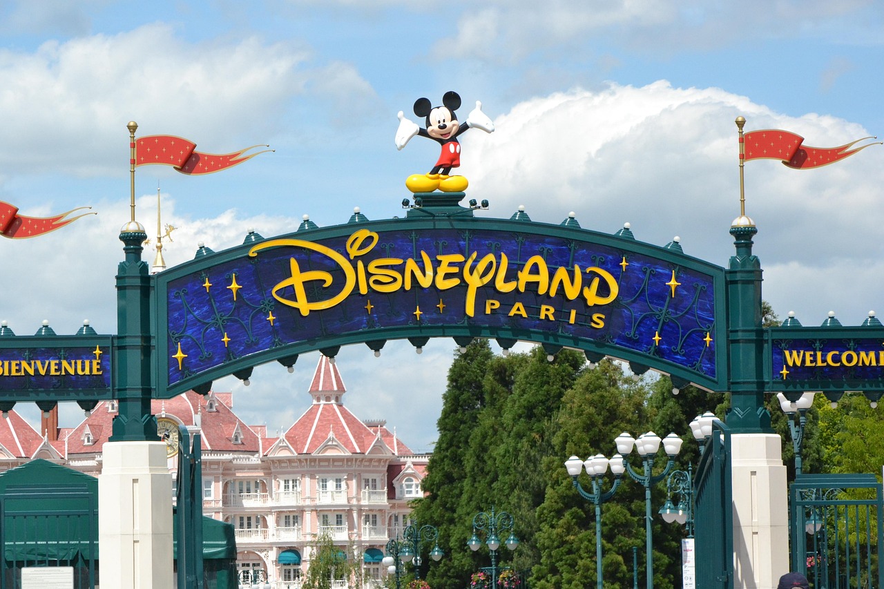 cuanto cuesta un viaje a disney