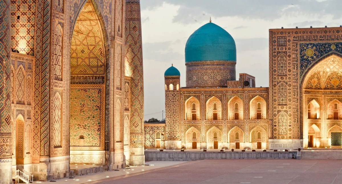JOYAS DE UZBEQUISTÁN