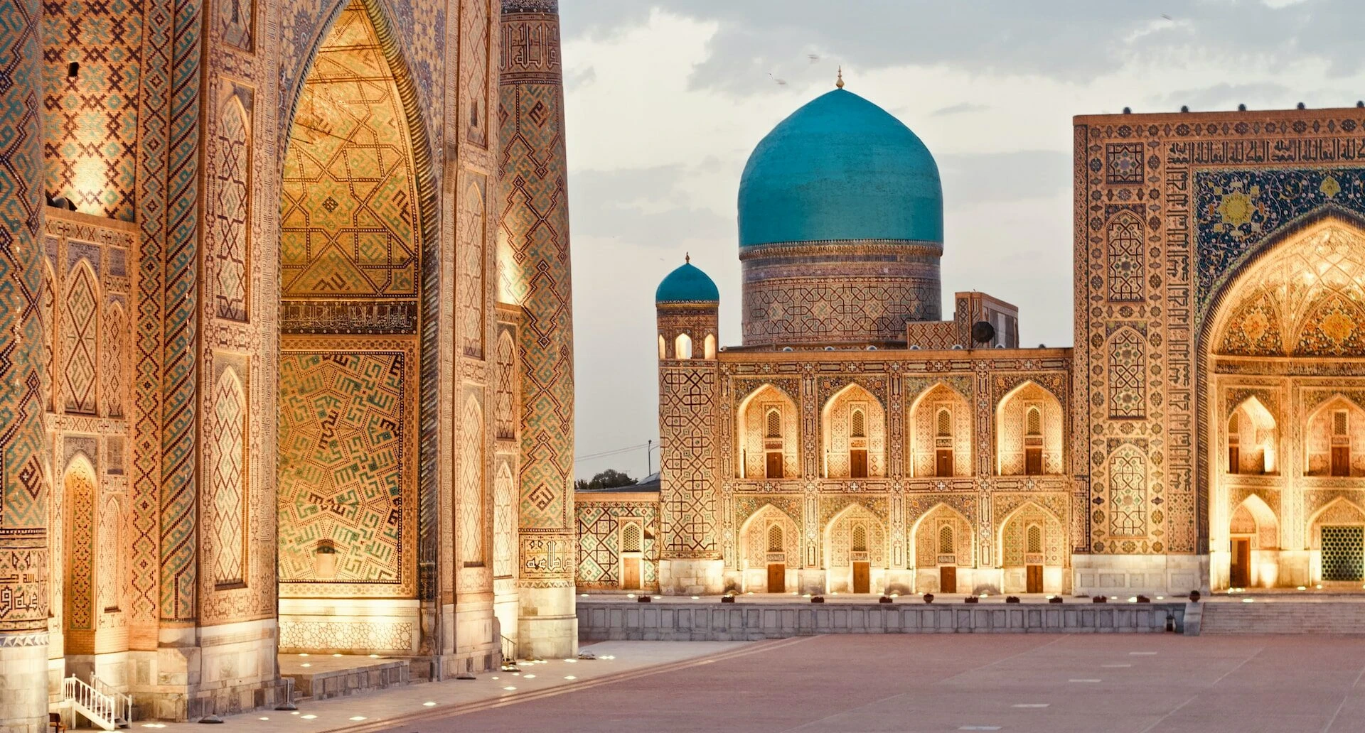 JOYAS DE UZBEQUISTÁN